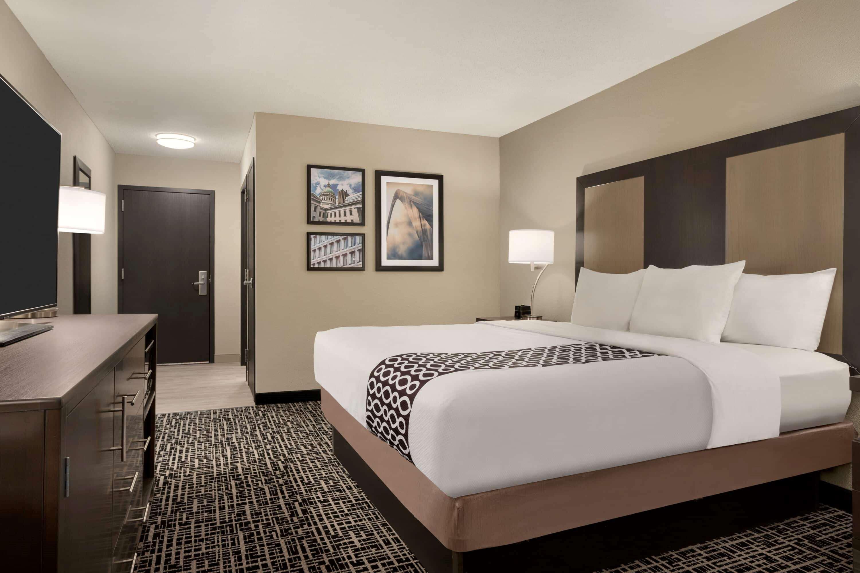 La Quinta Inn&Suites by Wyndham St Louis Route 66 Windsor Springs Extérieur photo