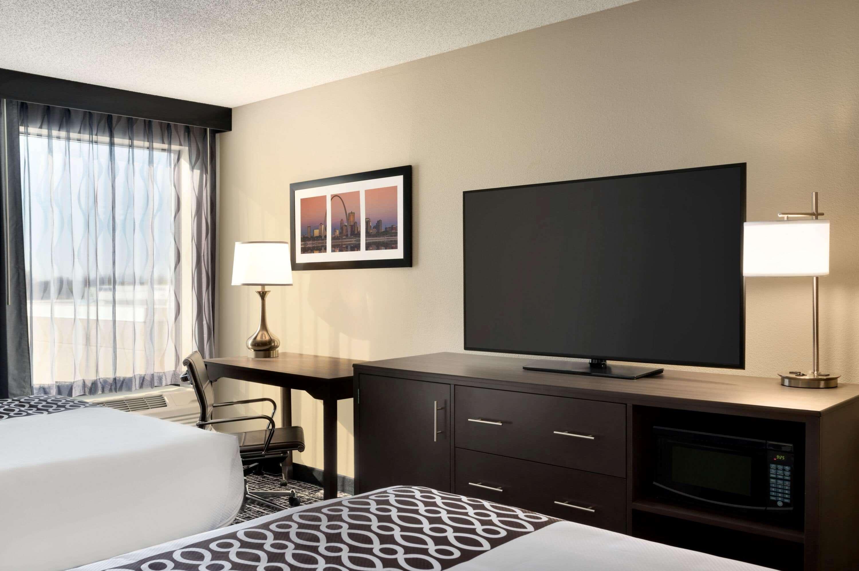 La Quinta Inn&Suites by Wyndham St Louis Route 66 Windsor Springs Extérieur photo